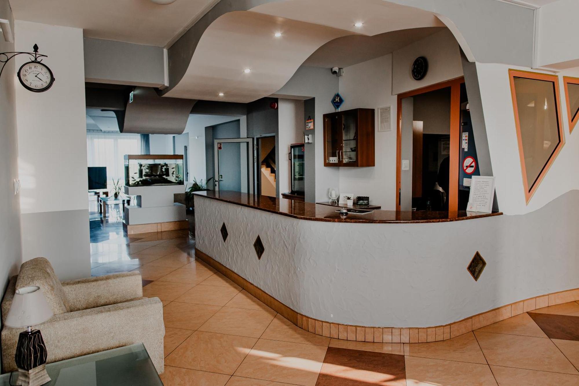 Hotel Mlawa Ngoại thất bức ảnh